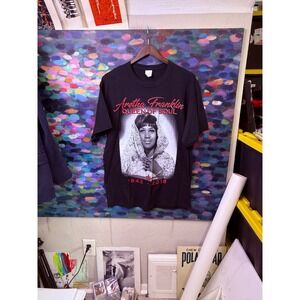 Aretha Franklin Queen of Soul Memorial T-Shirt Mens Large